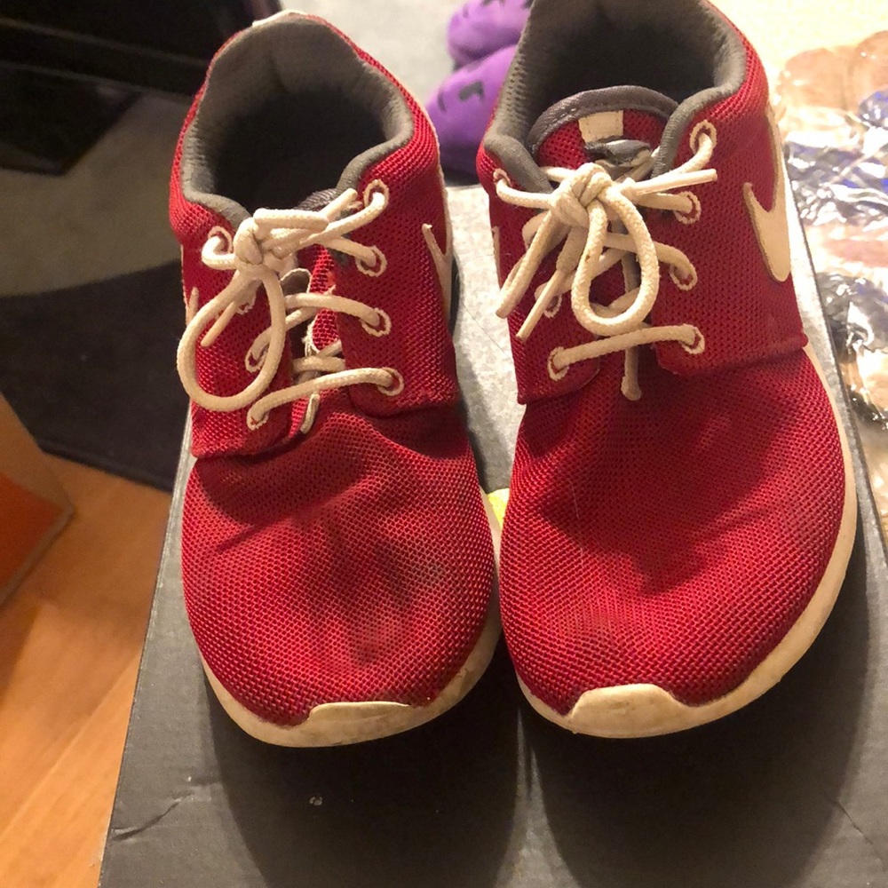 Nikes shoes